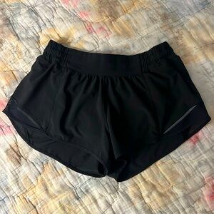 lululemon hotty hot short